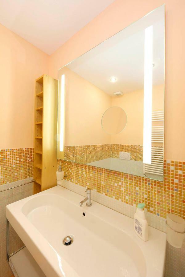 Siena Uptown - Sabrina'S Cozy Apartment المظهر الخارجي الصورة