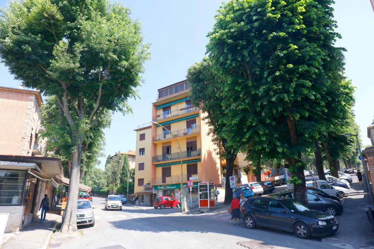 Siena Uptown - Sabrina'S Cozy Apartment المظهر الخارجي الصورة